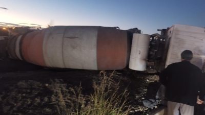 ELAZIĞ’DA  BETON MİKSERİ İLE TRAKTÖRÜN ÇARPIŞMASI SONUCU MEYDANA GELEN