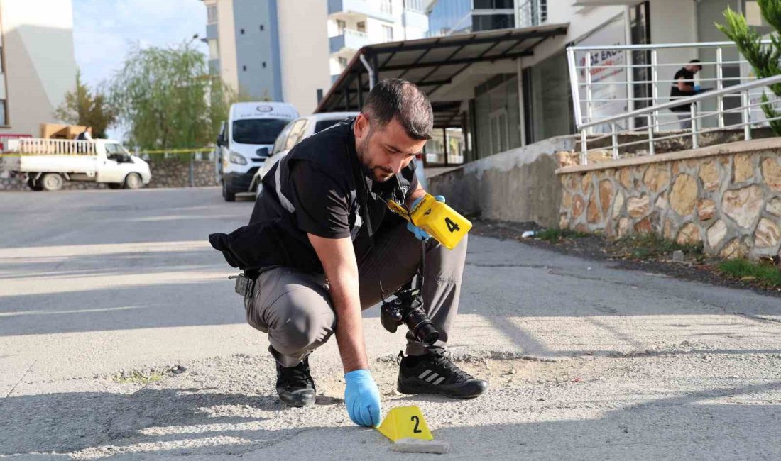 ELAZIĞ’DA İKİ GURUP ARASINDA ÇIKAN KAVGADA BİR KİŞİ SİLAHLA, 2
