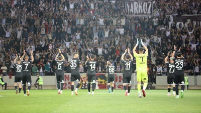 ELAZIĞSPORLU TARAFTARLAR 68 AKSARAYSPOR MAÇINA ATANAN HAKEME TEPKİLİ