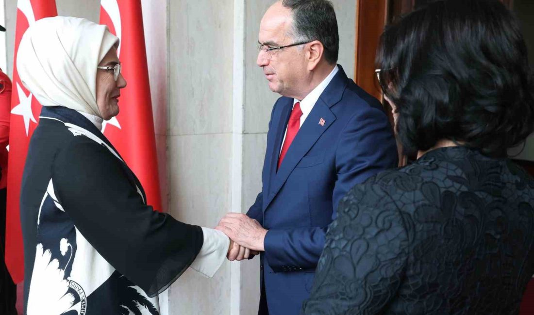 CUMHURBAŞKANI RECEP TAYYİP ERDOĞAN'IN EŞİ EMİNE ERDOĞAN, ARNAVUTLUK CUMHURBAŞKANI BAYRAM