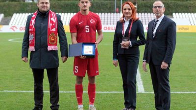 POLONYA-TÜRKİYE U20 MİLLİ MAÇINDA 82 DAKİKA FORMA GİYEN SİVASSPORLU EMİRHAN