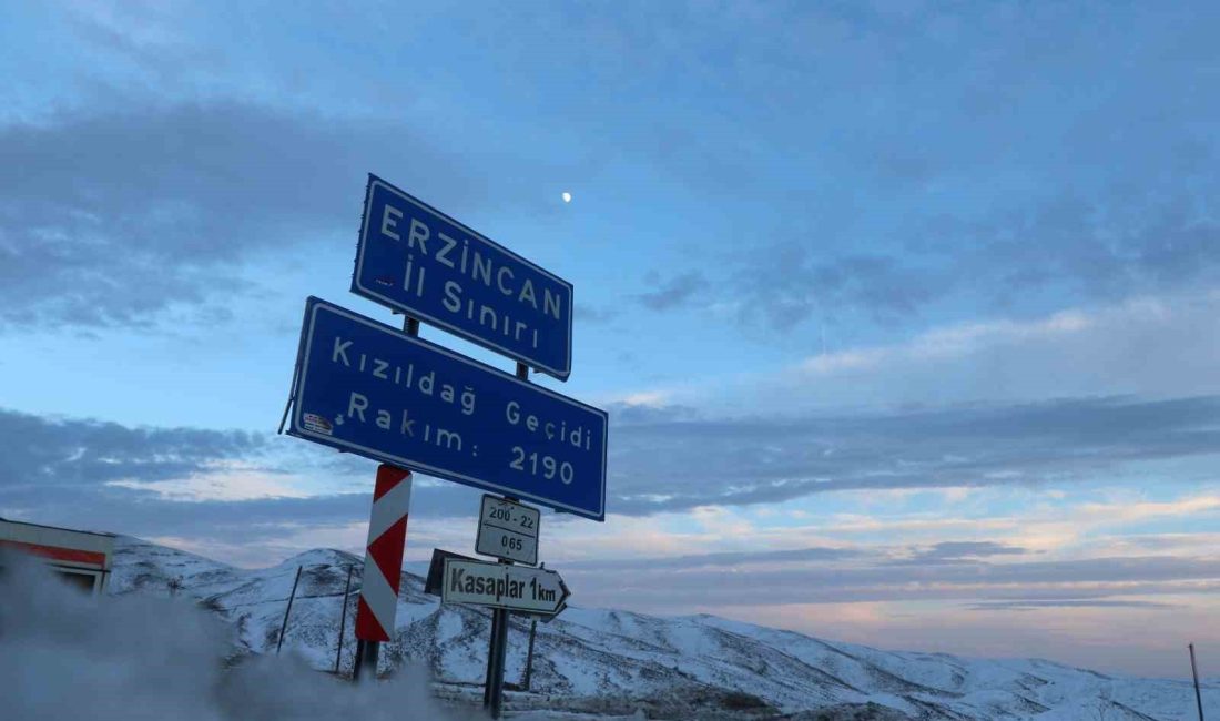 ERZİNCAN’IN YÜKSEK KESİMLERİNDE KAR YAĞIŞI ETKİLİ OLDU
