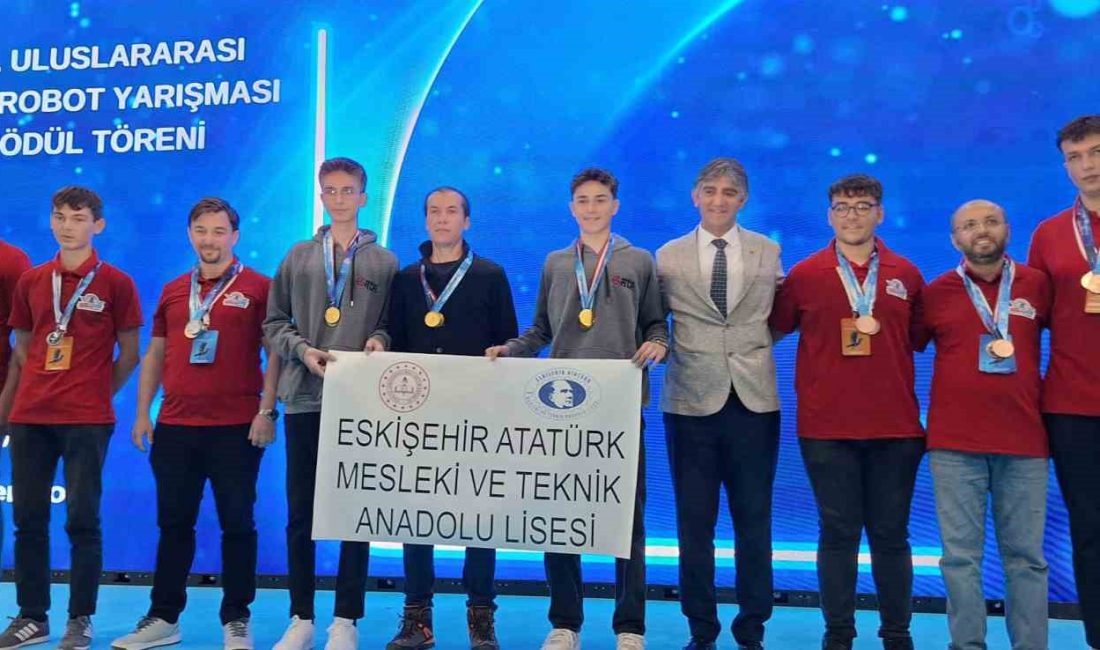 ESKİŞEHİR ATATÜRK MESLEKİ VE TEKNİK ANADOLU LİSESİ'NDE TASARLANAN ROBOT, 16.