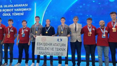 ESKİŞEHİR ATATÜRK MESLEKİ VE TEKNİK ANADOLU LİSESİ'NDE TASARLANAN ROBOT, 16.