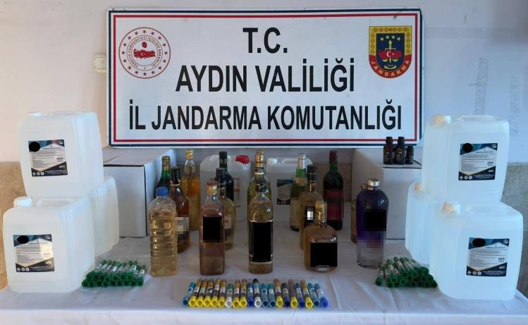 AYDIN'IN NAZİLLİ İLÇESİNDE JANDARMA EKİPLERİ TARAFINDAN GERÇEKLEŞTİRİLEN KAÇAK ALKOL OPERASYONUNDA