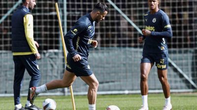 FENERBAHÇE, TRENDYOL SÜPER LİG'İN 9. HAFTASINDA SAMSUNSPOR İLE DEPLASMANDA OYNAYACAĞI