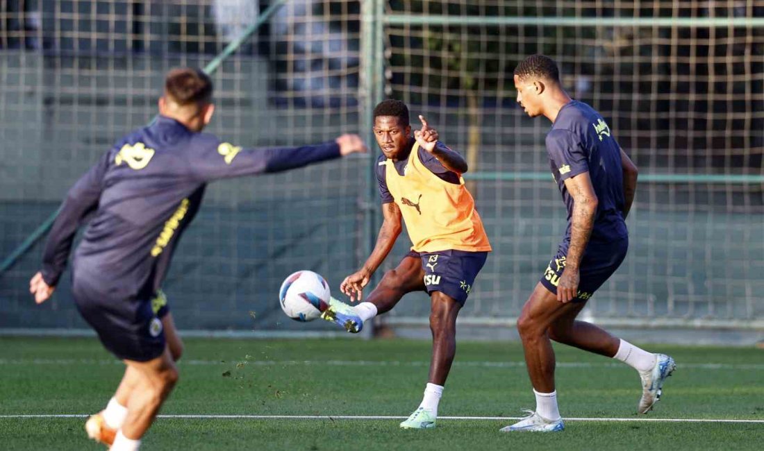 FENERBAHÇE, TRENDYOL SÜPER LİG'DE 20 EKİM PAZAR GÜNÜ SAMSUNSPOR İLE