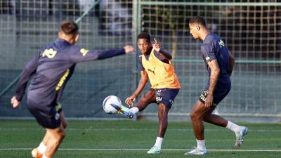 FENERBAHÇE, TRENDYOL SÜPER LİG'DE 20 EKİM PAZAR GÜNÜ SAMSUNSPOR İLE