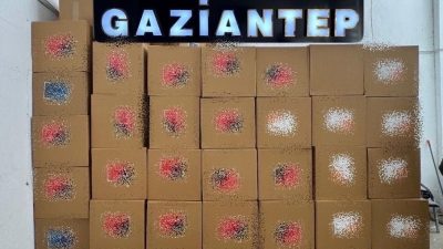 GAZİANTEP’TE 300 LİTRE KAÇAK ALKOL ELE GEÇİRİLDİ