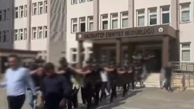 GAZİANTEP’TE SİLAHLI SUÇ ÖRGÜTÜ OPERASYONU: 18 TUTUKLAMA
