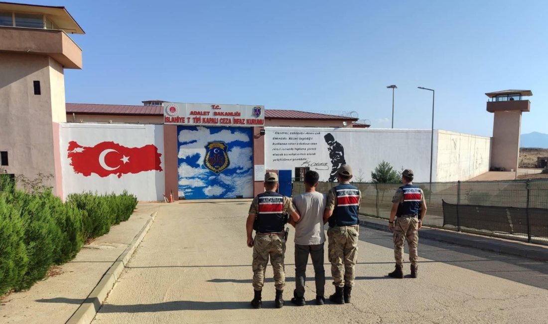 GAZİANTEP'TE PKK/KCK-PYD/YPG SİLAHLI TERÖR ÖRGÜTÜNÜN PROPAGANDASINI YAPTIĞI TESPİT EDİLEN M.G.