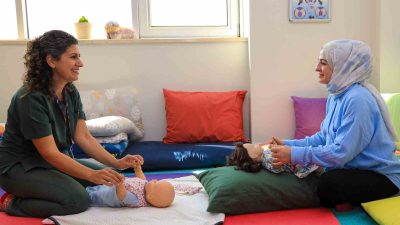 GEBE OKULU'NDA HEM FİZİKSEL HEM DE PSİKOLOJİK OLARAK DOĞUMA HAZIRLIK