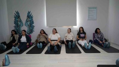 SAMSUN İL SAĞLIK MÜDÜRLÜĞÜ BÜNYESİNDE BULUNAN GEBE OKULUNDA, ANNE ADAYLARI