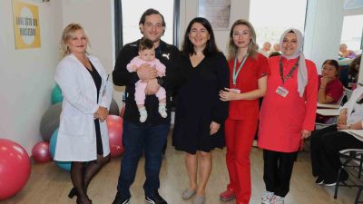 BURSA ŞEHİR HASTANESİ’NDE HİZMET VEREN GEBE OKULUNDA ANNE ADAYLARININ SAĞLIKLI