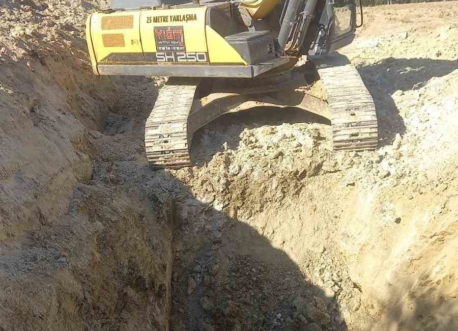 GEDİZ’DE 13 KÖYÜN SU SORUNU ÇÖZÜLÜYOR