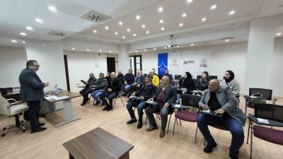 GOOGLE HABER İNİSİYATİFİ’NDEN KARS'TAKİ GAZETECİLERE EĞİTİM(KARS-İHA)