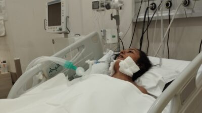 BURSA’DA GÜLE OYNAYA HASTANEYE YATIRDIĞI KIZ KARDEŞİNİN ÖLÜM HABERİNİ ALAN