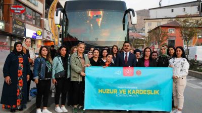 HAKKARİ'DEKİ GENÇLER NEVŞEHİR GEZİSİNE UĞURLANDI