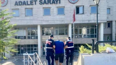 MİLAS VE MENTEŞE’DE ARANAN SUÇLULAR JANDARMANIN KISKACINDA