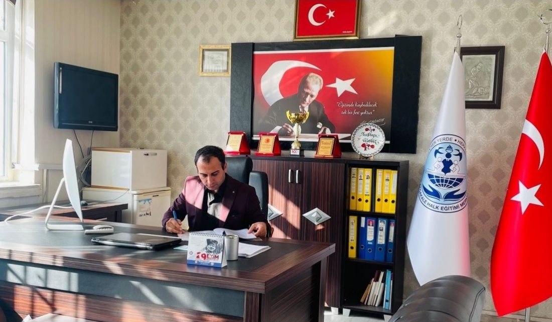 HALK EĞİTİM MÜDÜRÜ İNTİHAR ETTİ