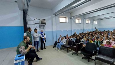 HAYVAN SEVGİSİ ÇOCUKLARDA VETERİNERLİK İLGİSİ OLUŞTURDU