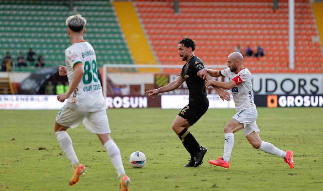 İNGİLTERE CHAMPİONSHİP EKİPLERİNDEN HULL CİTY, HAZIRLIK MAÇINDA KONUK OLDUĞU ALANYASPOR'U