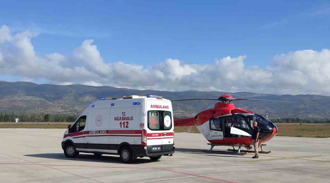 DOĞUŞTAN KALP HASTASI 22 GÜNLÜK BEBEK, AMBULANS HELİKOPTER İLE ANKARA'YA