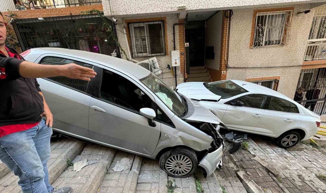 KONAK İLÇESİNDE ALKOLLÜ SÜRÜCÜNÜN KULLANDIĞI OTOMOBİLİN RAMPA AŞAĞI MERDİVENLİ BİR
