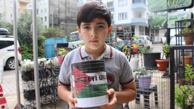 TRABZON'UN AKÇAABAT İLÇESİNDE YAŞAYAN 10 YAŞINDAKİ MUHAMMET YUSUF, HARÇLIKLARI İLE