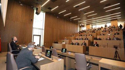 İnegöl Belediyesi Meclisi, Ekim ayı ikinci oturumunda bütçe gündemiyle toplandı.