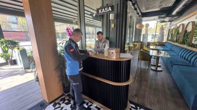 BURSA'NIN İNEGÖL İLÇESİNDE BELEDİYE ZABITA MÜDÜRLÜĞÜ EKİPLERİ KAFETERYA İŞLETMELERİNE YÖNELİK