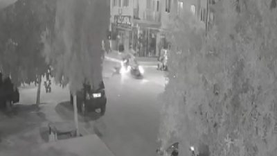 İZMİR'İN TORBALI İLÇESİNDE İKİ MOTOSİKLETİN ÇARPIŞTIĞI VE SÜRÜCÜLERDEN 17 YAŞINDA