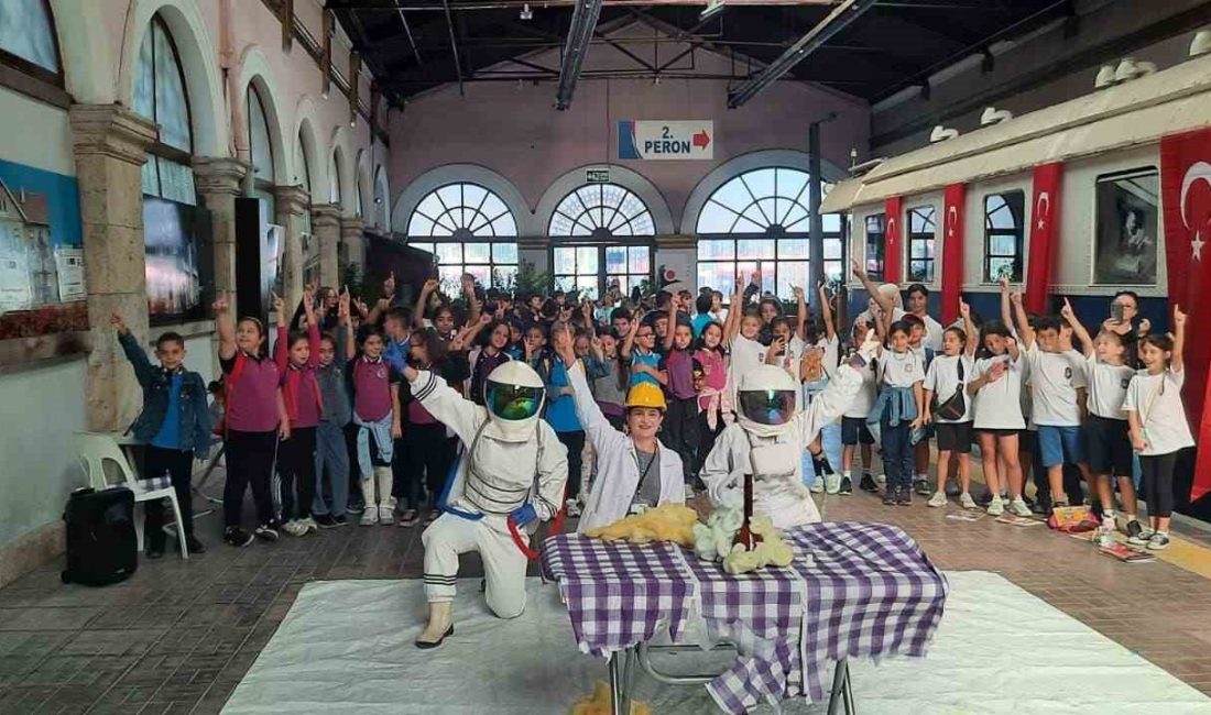 ‘İZMİR’DE BİLİM VE TEKNOLOJİ RÜZGÂRI: TÜBİTAK 4007 BİLİM ŞENLİĞİ-2 GECE-GÜNDÜZ