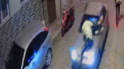 İZMİR'İN ÖDEMİŞ İLÇESİNDE, 'DUR' İHTARINA UYMAYAN, KENDİSİNE ENGEL OLMAK İSTEYEN