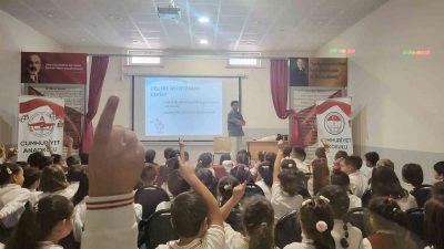 KONYA’NIN KARAPINAR İLÇESİNDE İLKOKUL ÖĞRENCİLERİNE AĞIZ VE DİŞ SAĞLIĞI EĞİTİMİ