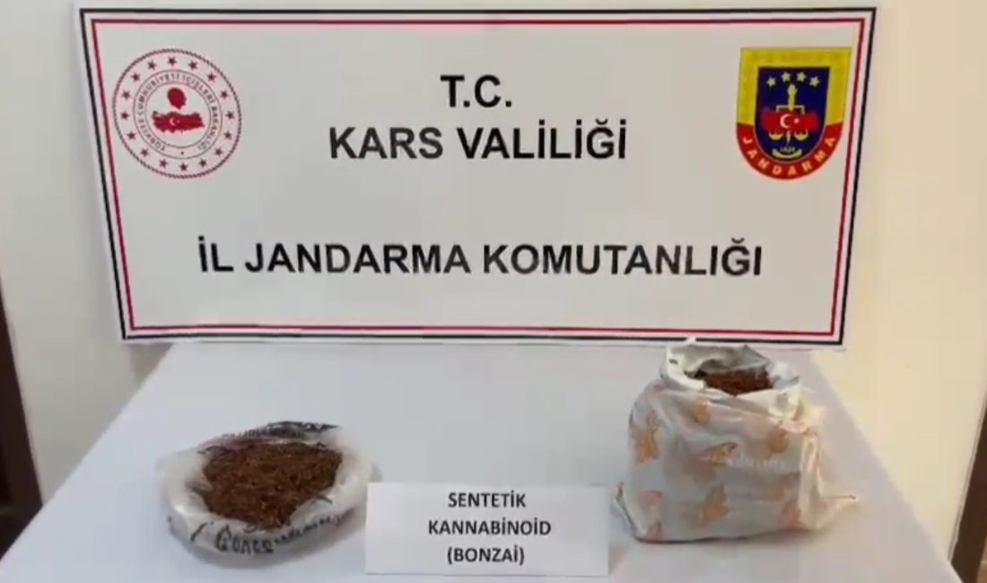 KARS'TA, JANDARMA EKİPLERİNCE DÜZENLENEN OPERASYONDA UYUŞTURUCU MADDE ELE GEÇİRİLDİ.
