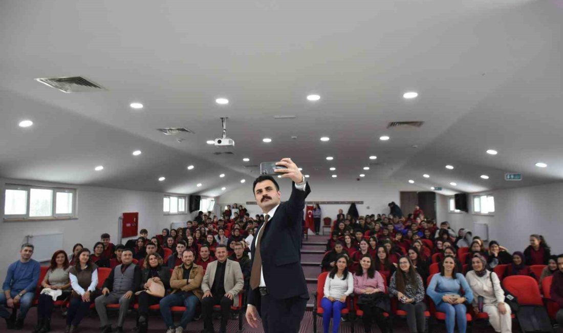 MÜLKİ İDARE AMİRLERİ ATAMA KARARNAMESİ İLE BUHARKENT'TEKİ GÖREVİNDEN AYRILAN BUHARKENT