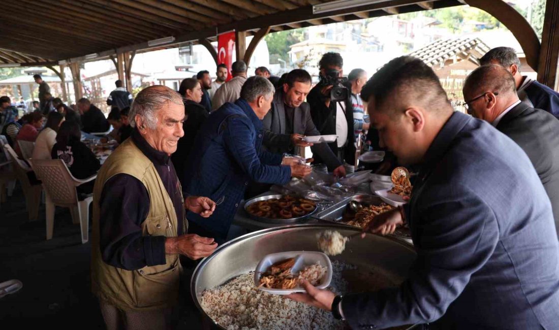 ADANA'NIN SAİMBEYLİ İLÇESİNDE KAYMAKAM OLARAK GÖREV YAPAN EMRE AÇAR'IN OKULUNA