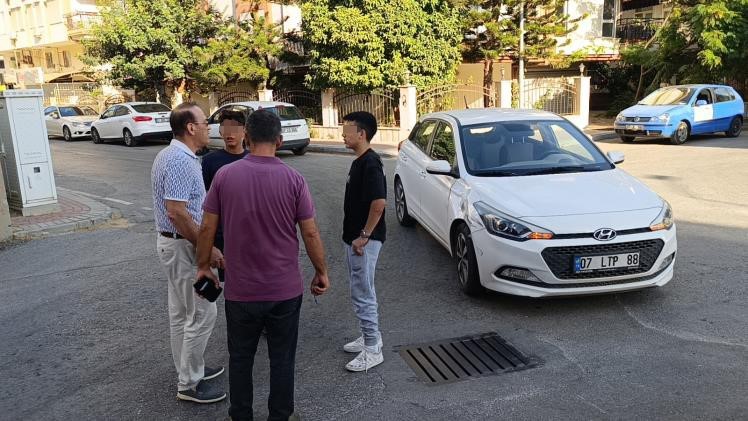 MANAVGAT’TA MOTOSİKLET İLE OTOMOBİLİN ÇARPIŞMASI SONUCU MEYDANA GELEN TRAFİK KAZASINDA