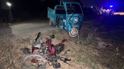 ÜÇ TEKERLEKLİ ELEKTRİKLİ BİSİKLET İLE MOTOSİKLETİN ÇARPIŞMASI SONUCU MEYDANA GELEN