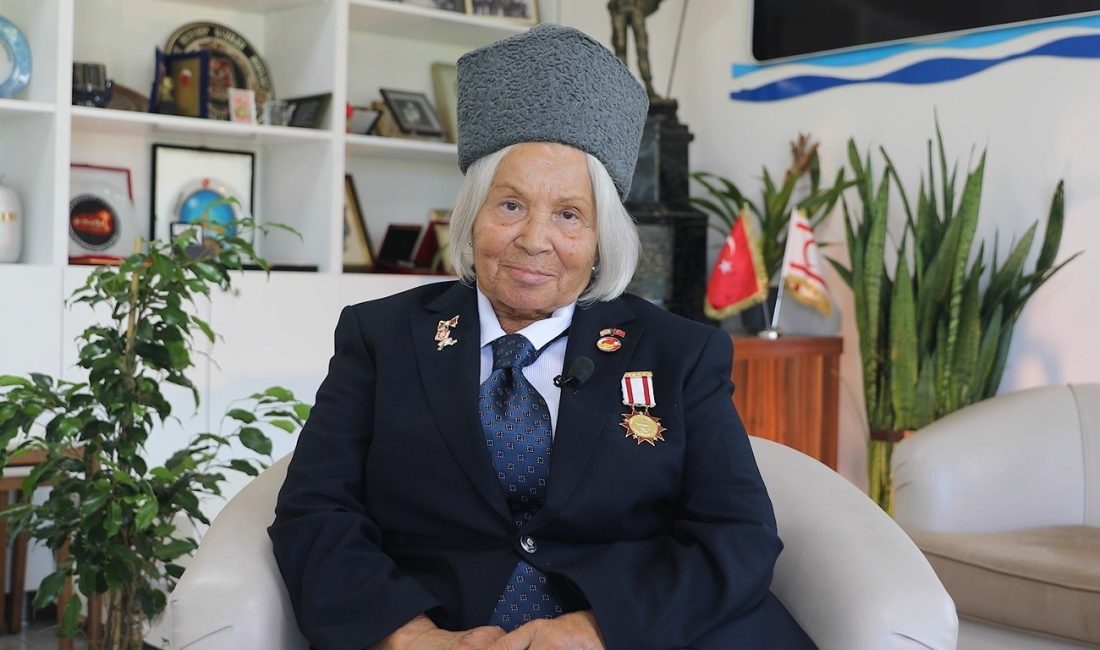 AYNUR GÖKÇEK