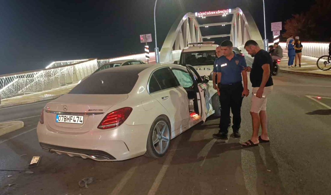 ANTALYA'NIN MANAVGAT İLÇESİNDE KIRMIZI IŞIK İHLALİ SONUCU MEYDANA GELEN VE