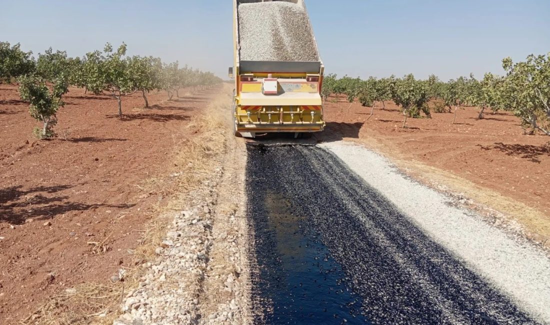 KIRSAL MAHALLELERDEKİ YOL SORUNU NİZİP BELEDİYESİYLE ÇÖZÜME KAVUŞUYOR