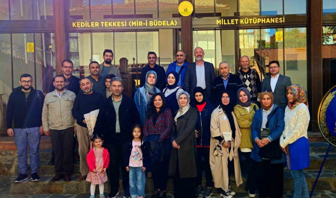 Osmangazi Belediyesi tarafından başlatılan Kolektif Okuma etkinliğinin ilk konuğu Yazar