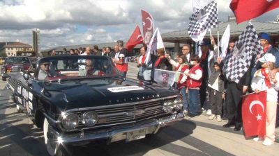 Osmangazi Belediyesi’nin katkılarıyla hazırlanan 12. Klasik Otomobil Turu, bu yıl