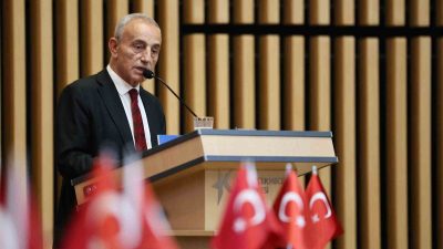 KÜÇÜKÇEKMECE BELEDİYE BAŞKANI KEMAL ÇEBİ, MECLİS TOPLANTISINDA KONUŞTU