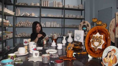 ÖZLEM YILDIRIM, EL CEZERİ'NİN ESERLERİNDEN İLHAM ALARAK BÖLGENİN TARİHİ KÜLTÜRÜNÜ