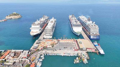 KUŞADASI’NDA KRUVAZİYER BEREKETİ EKİM AYINDA DA DEVAM EDİYOR