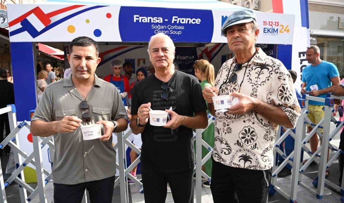 LEZZET, MÜZİK, SANAT VE EĞLENCE KUŞADASI SOKAKLARINDA BULUŞTU