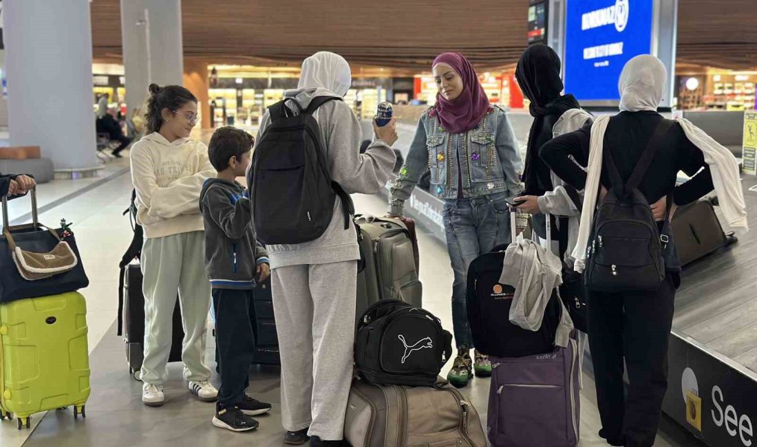 LÜBNAN'DA BULUNAN TÜRK VATANDAŞLARININ TAHLİYESİ DEVAM EDİYOR. LÜBNAN'DAN AYRILMAK İSTEYEN